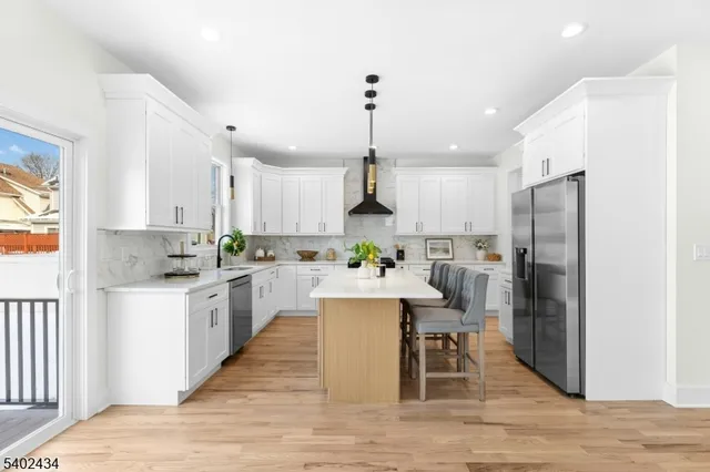 $899,900 | 61 West Colfax Avenue, Roselle Park, NJ 07204