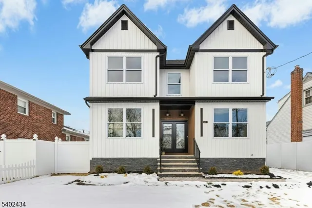 $899,900 | 61 West Colfax Avenue, Roselle Park, NJ 07204