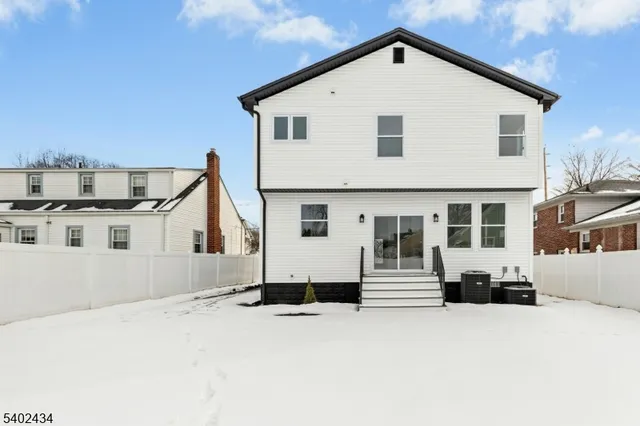 $899,900 | 61 West Colfax Avenue, Roselle Park, NJ 07204