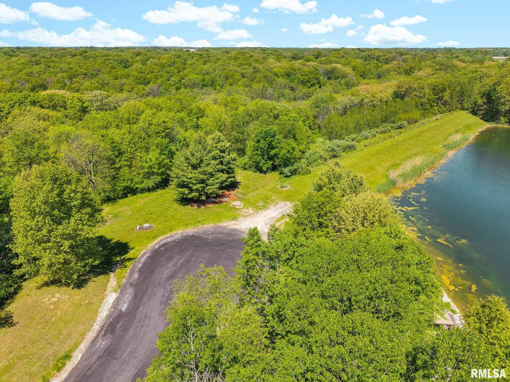 South Walnut Point Drive Mapleton, IL 61547 - Photo 14 of 48