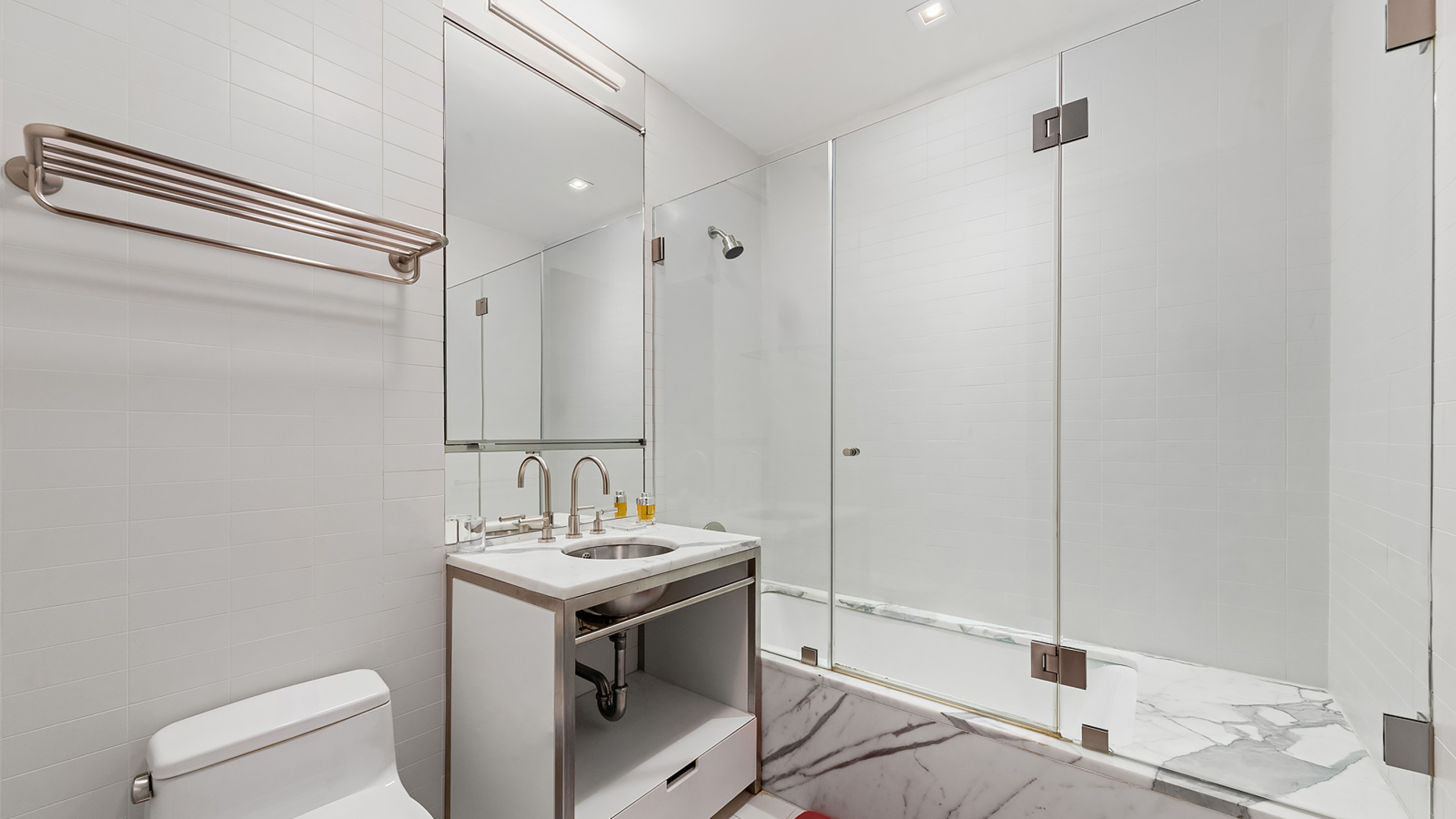350 West Broadway, Unit 4 Manhattan, NY 10013 - Photo 13 of 14