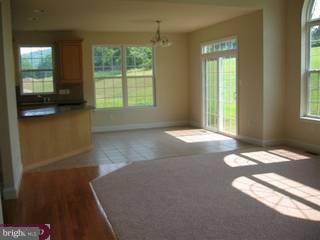 72 Harry Avenue Reading, PA 19607 - Photo 3 of 6