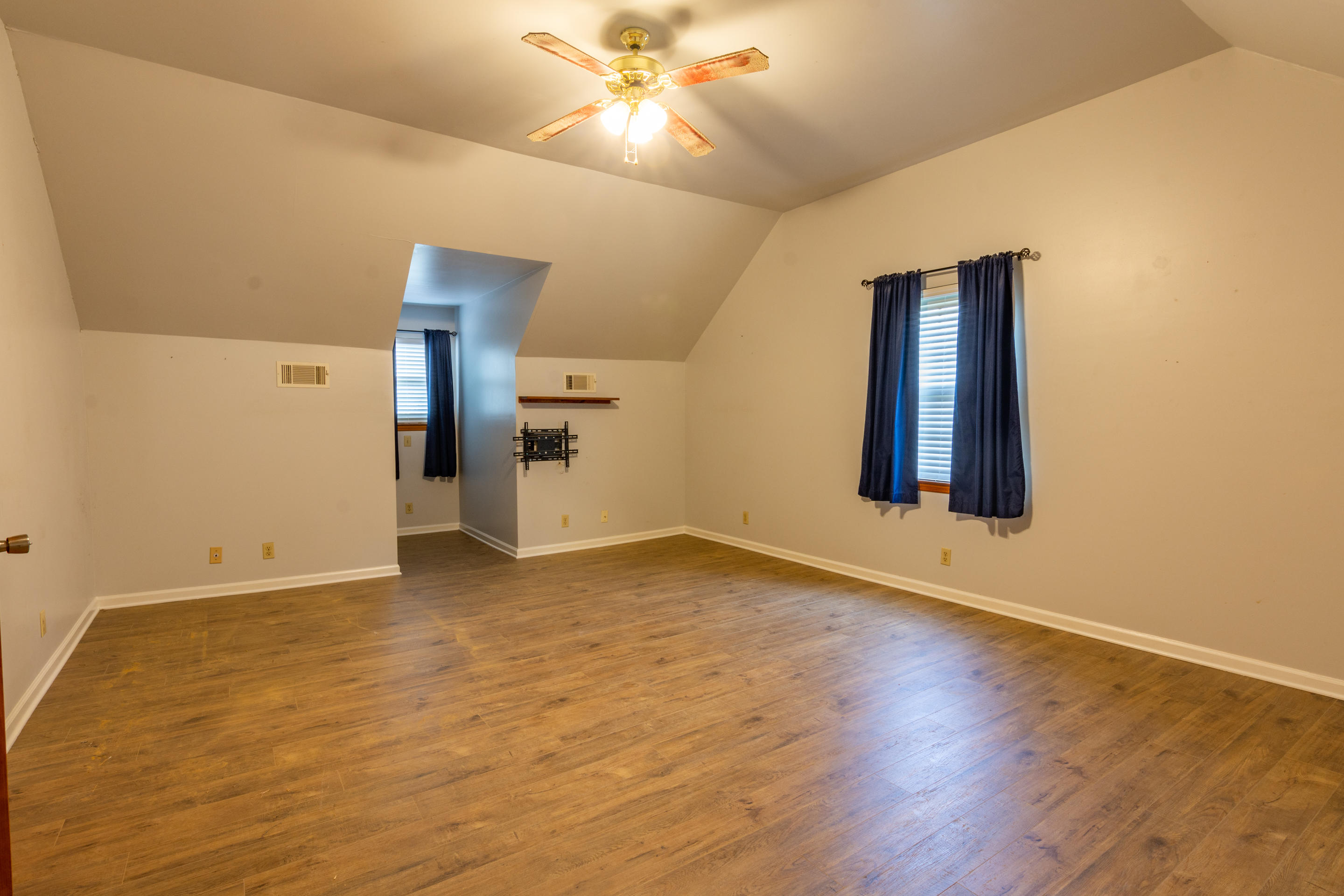 584 Maley Hollow Road Dayton, TN 37321 - Photo 17 of 46 584 Maley Hollow-5