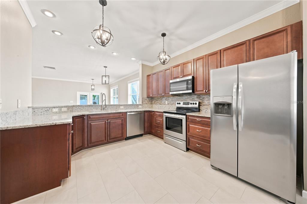 2318 West Cherry Street Tampa, FL 33607 - Photo 11 of 43 Gallery Image 11