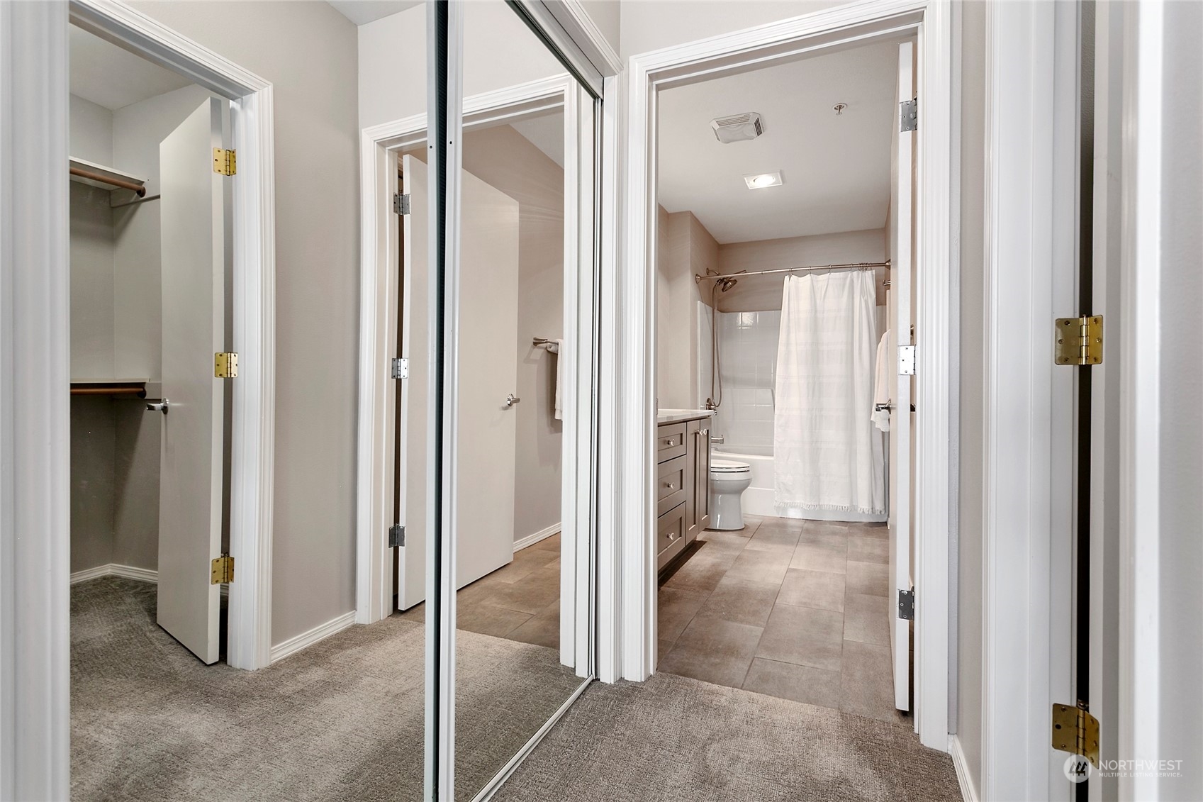 1011 Bancroft Street, Unit 303 Bellingham, WA 98225 - Photo 22 of 40 a view of a bathroom from a bathroom