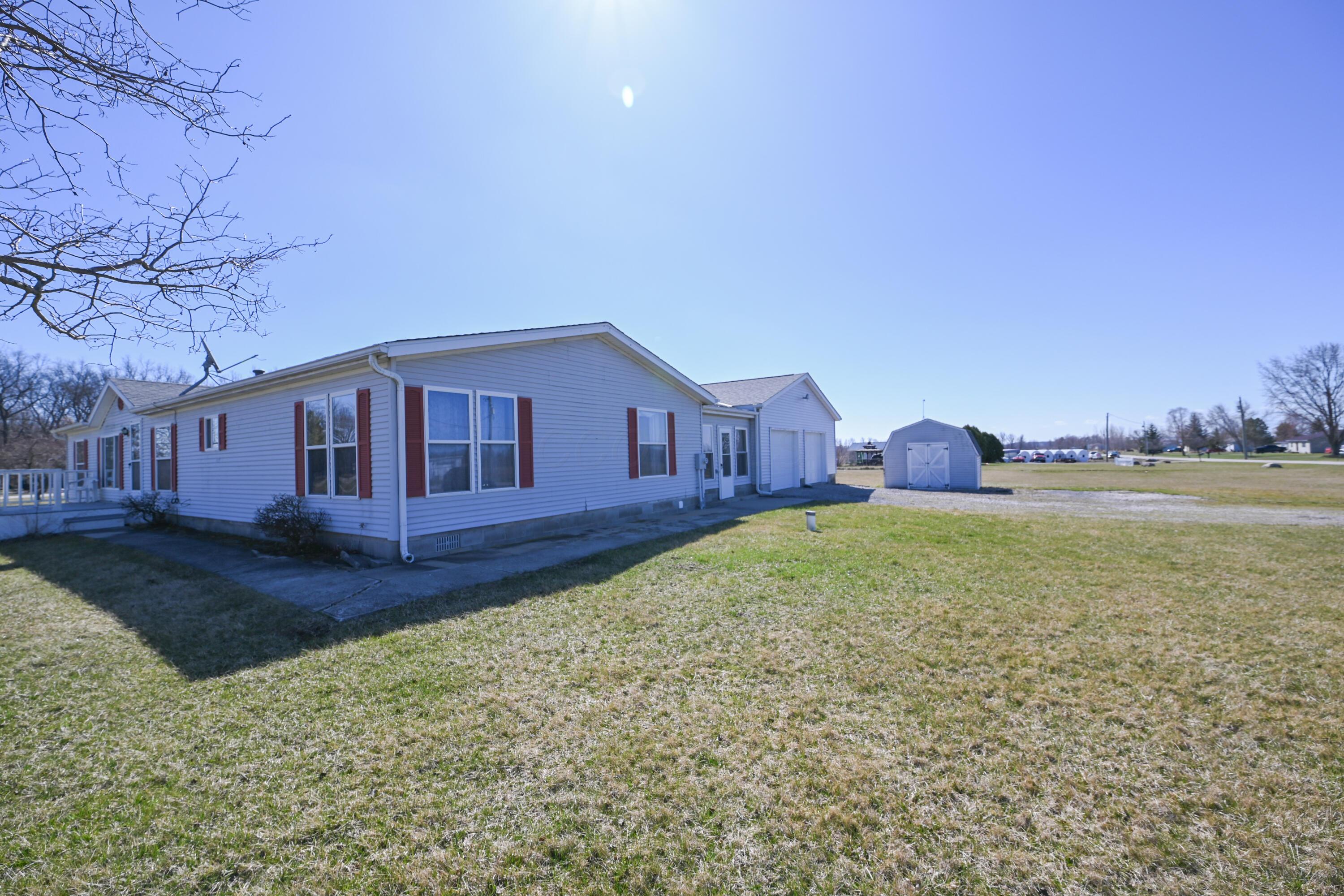 3967 Decliff-Big Island Road Marion, OH 43302 - Photo 2 of 47 DSC_6458