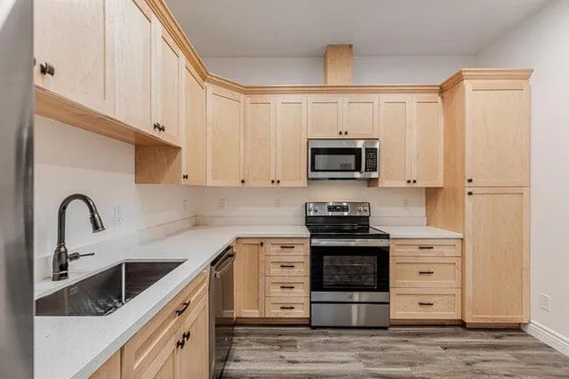 $1,999,999 | 1353 Perry Ct., Hollister, CA 95023