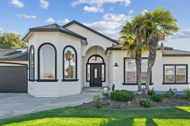 $1,999,999 | 1353 Perry Ct., Hollister, CA 95023