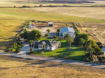 $1,999,999 | 1353 Perry Ct., Hollister, CA 95023