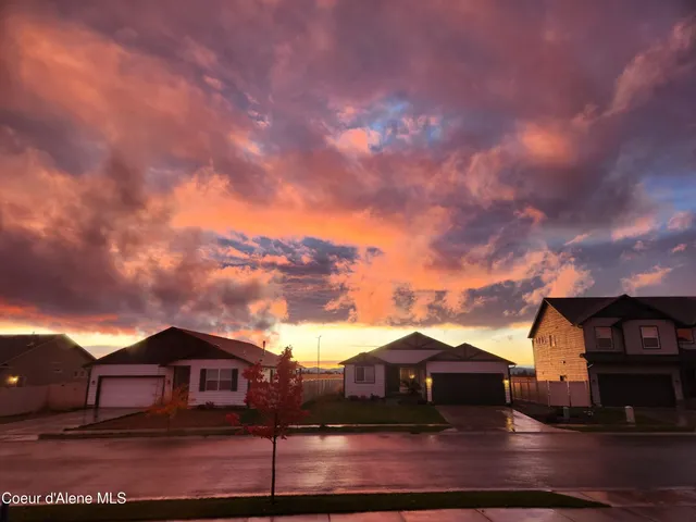 $499,000 | 10493 North Belgrave Loop, Hayden, ID 83835