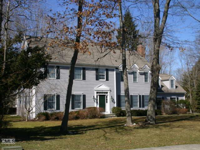 25 Arrowhead Place Ridgefield, CT 06877 - Photo 1 of 1 front view of house with a yard