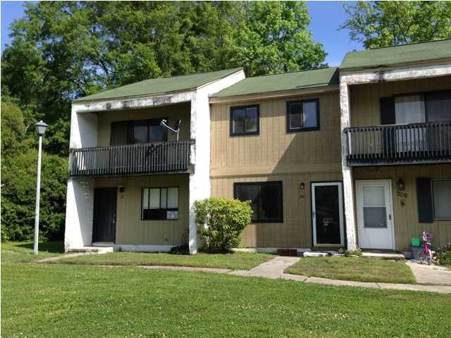 401 Golf Road Summerville, SC 29483 - Photo 1 of 4 Primary Photo