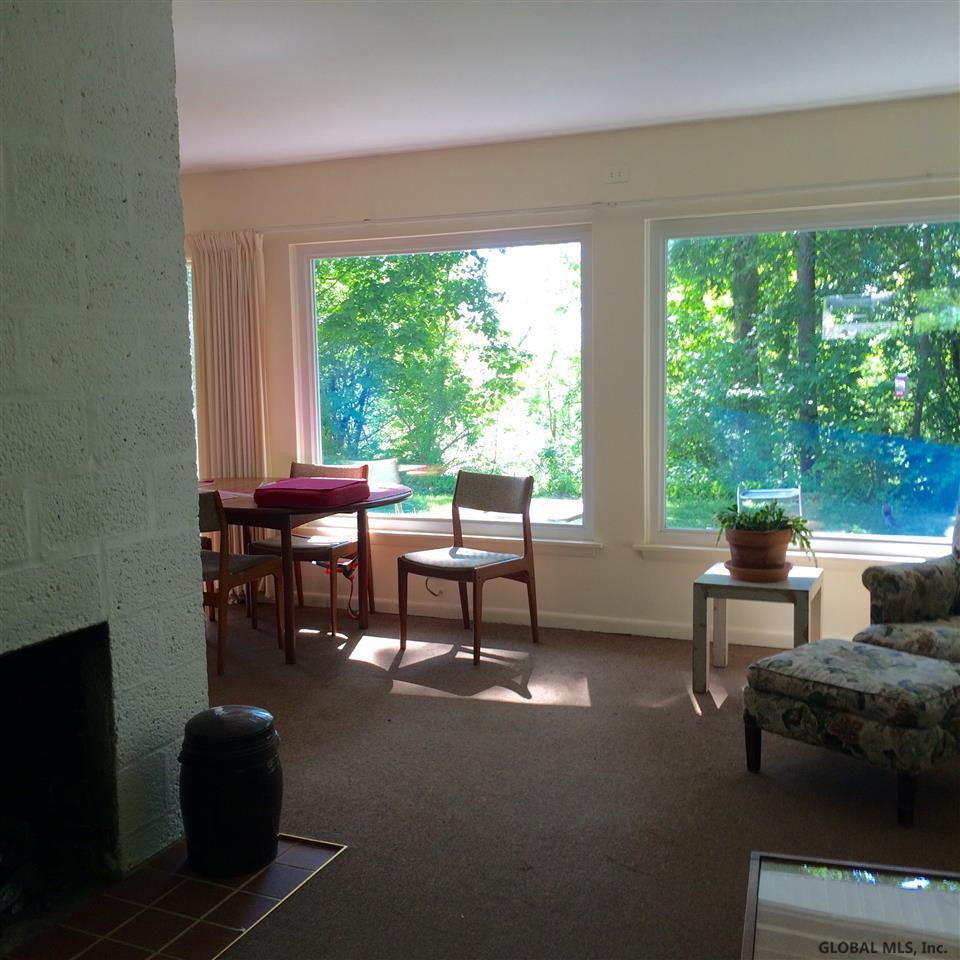 318 Terrace Road Rotterdam, NY 12306 - Photo 5 of 15 Photo 5