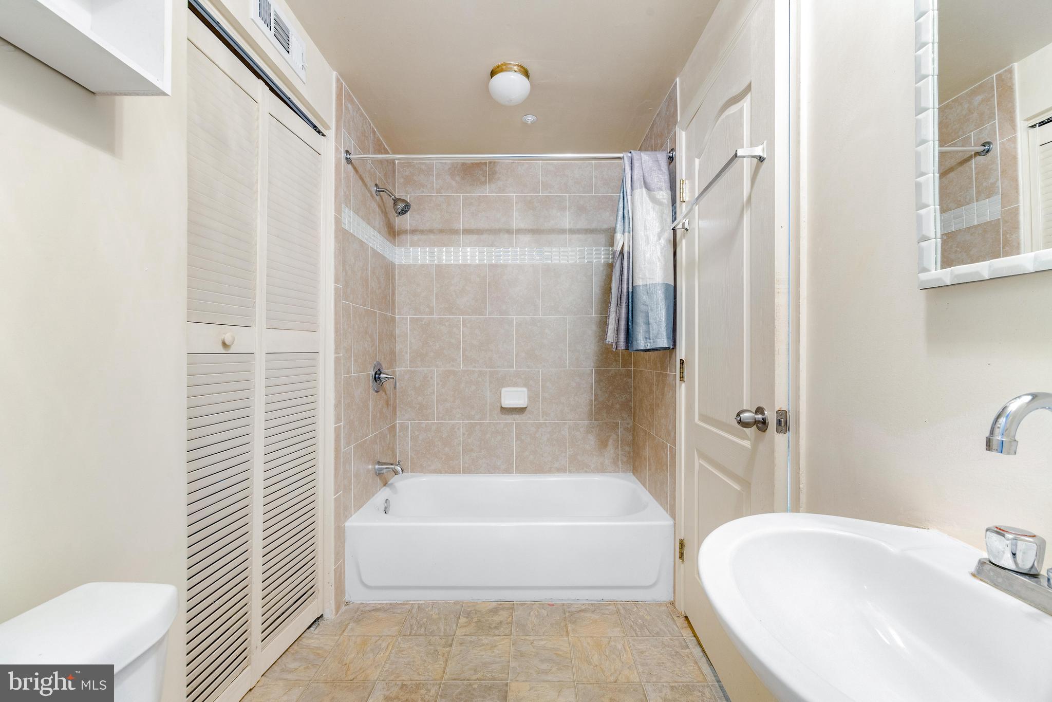 4320 Huntshire Road Randallstown, MD 21133 - Photo 39 of 54 Gallery Image 39