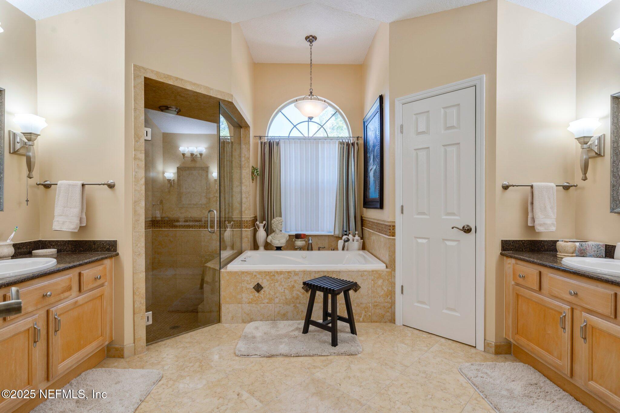 2374 Eagle Harbor Parkway Orange Park, FL 32003 - Photo 18 of 65 23-web-or-mls-DSC07640