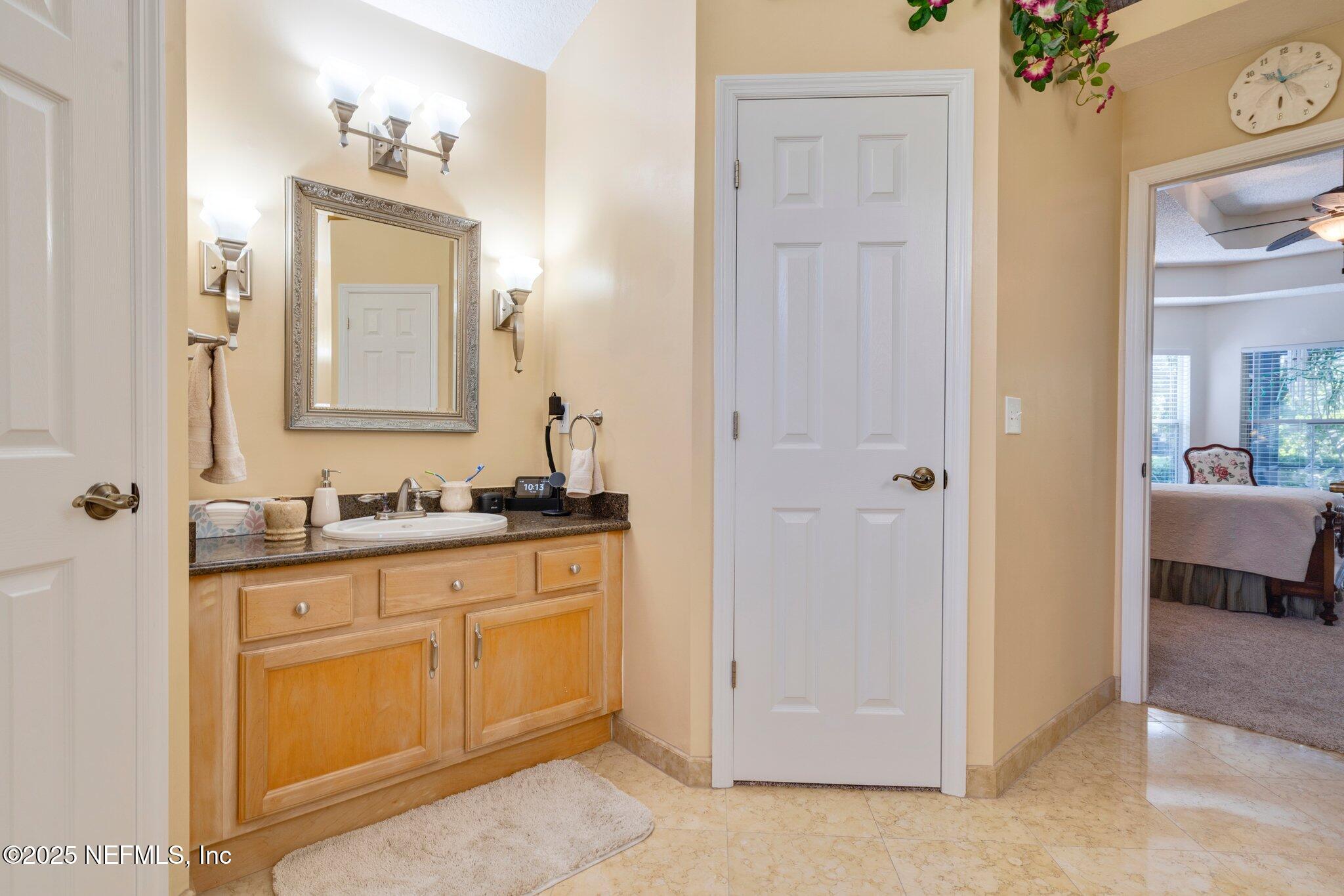 2374 Eagle Harbor Parkway Orange Park, FL 32003 - Photo 20 of 65 26-web-or-mls-DSC07658