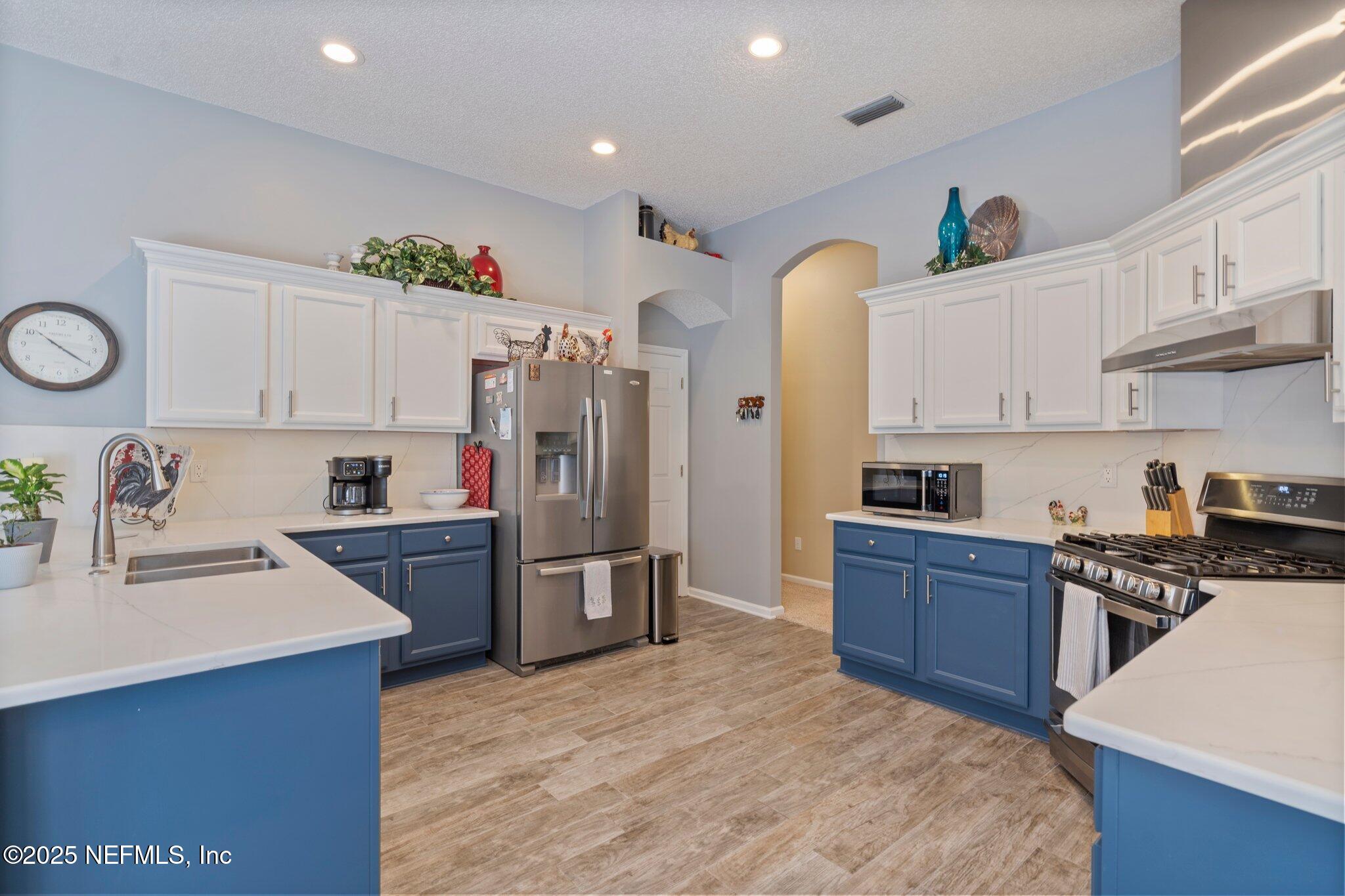 2374 Eagle Harbor Parkway Orange Park, FL 32003 - Photo 25 of 65 38-web-or-mls-DSC07733