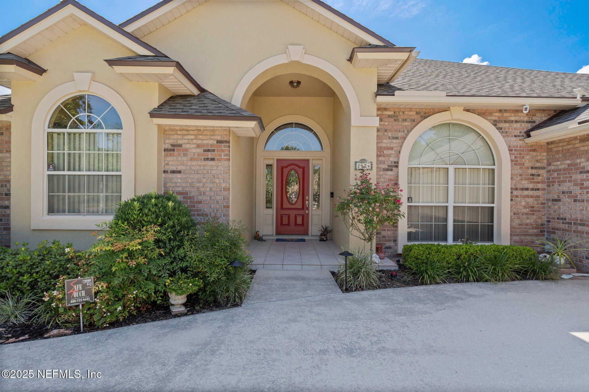 2374 Eagle Harbor Parkway Orange Park, FL 32003 - Photo 5 of 65 70-web-or-mls-DSC07931