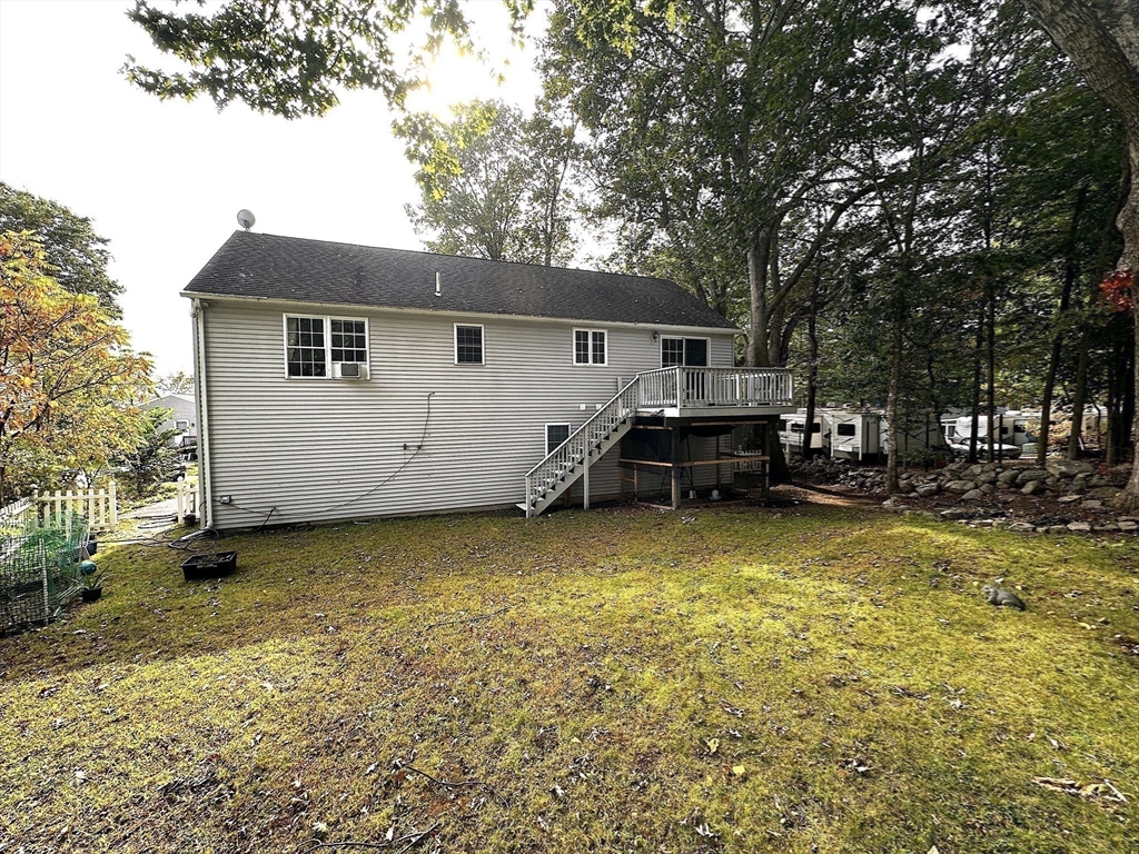 14 Browns Brook Road Webster, MA 01570 - Photo 6 of 23 Gallery Image 6