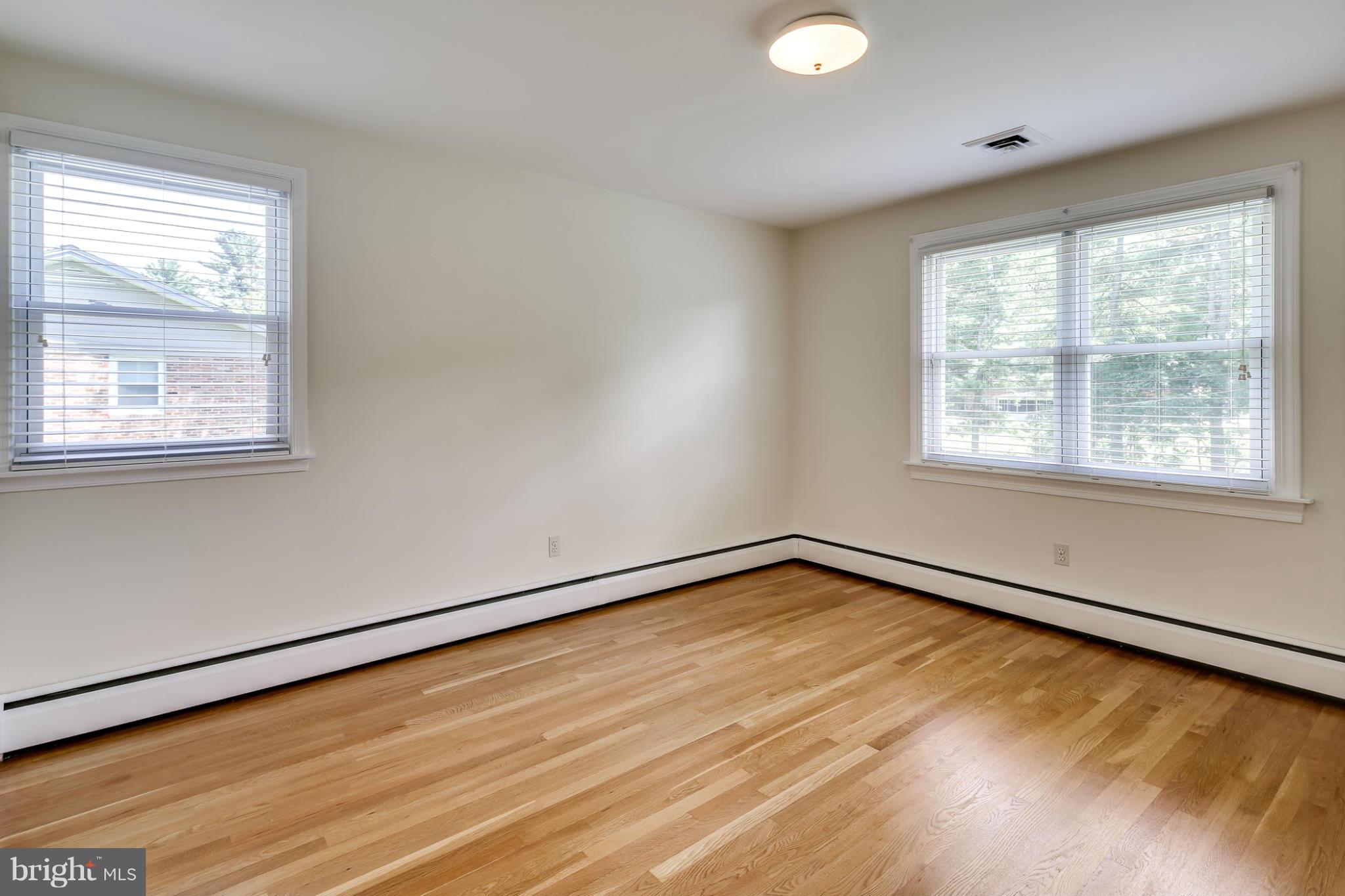 9117 Waycross Road Ellicott City, MD 21042 - Photo 15 of 25 Bedroom