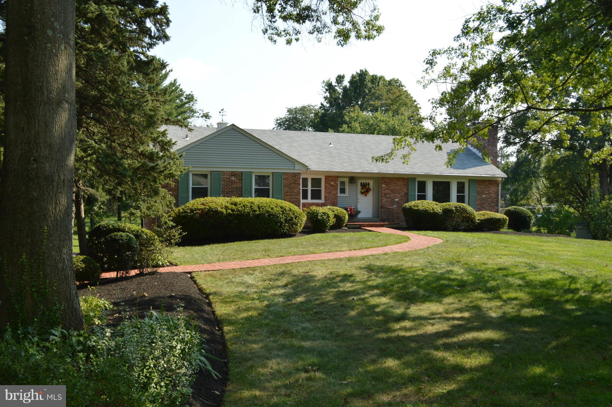 9117 Waycross Road Ellicott City, MD 21042 - Photo 3 of 25 Exterior (Front)