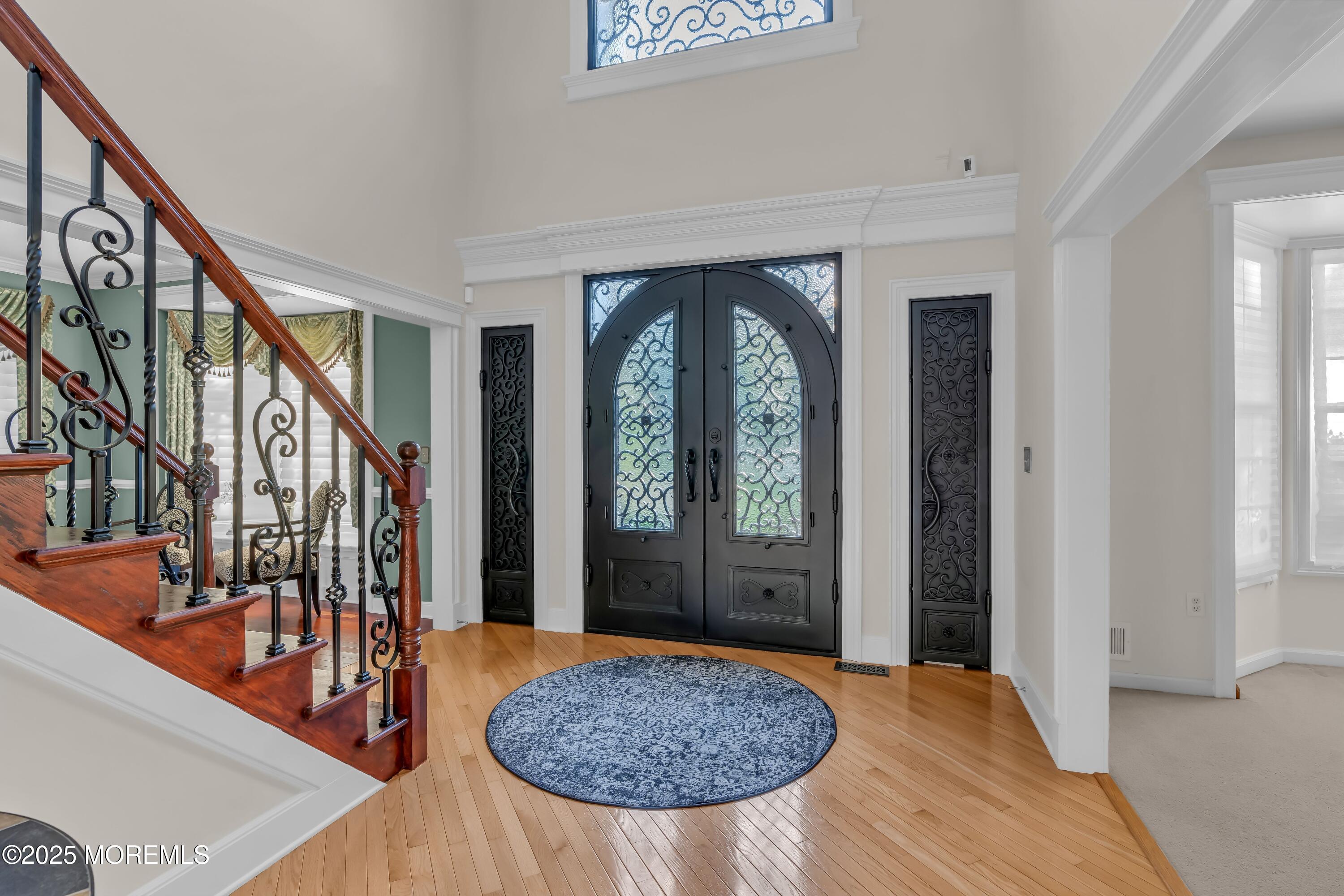 67 Picadilly Drive Jackson, NJ 08527 - Photo 7 of 49 a view of an entryway with a front door