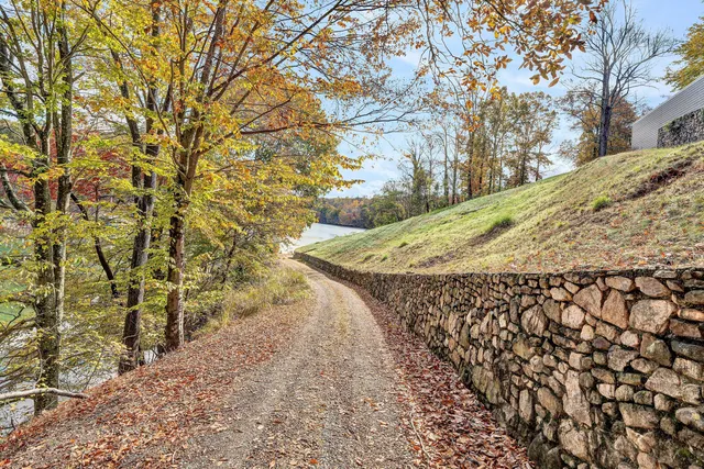 $888,000 | 2228 Thomason Lane, Goodview, VA 24095