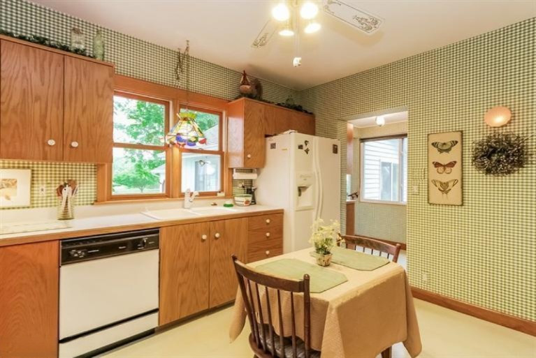 686 Country Club Road Holland, MI 49423 - Photo 7 of 23 Additional Photo