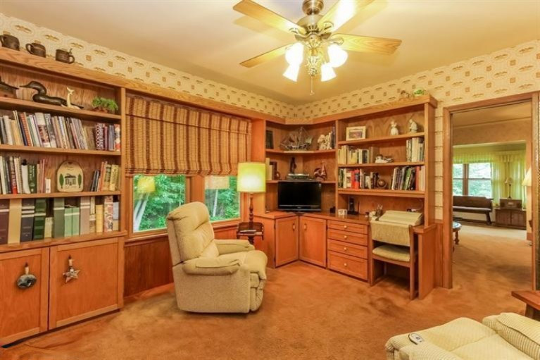 686 Country Club Road Holland, MI 49423 - Photo 10 of 23 Additional Photo