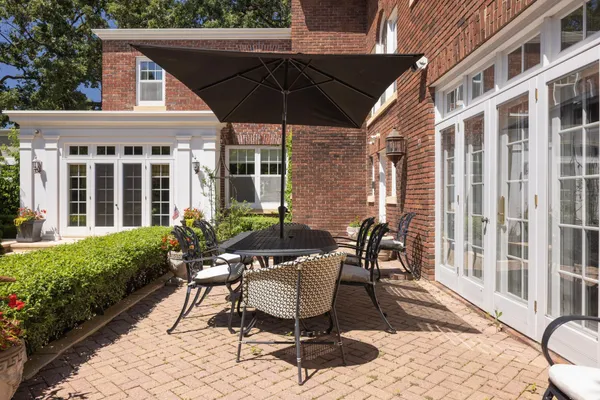 $3,349,000 | 2774 West Lake Of The Isles Parkway, Minneapolis, MN 55416