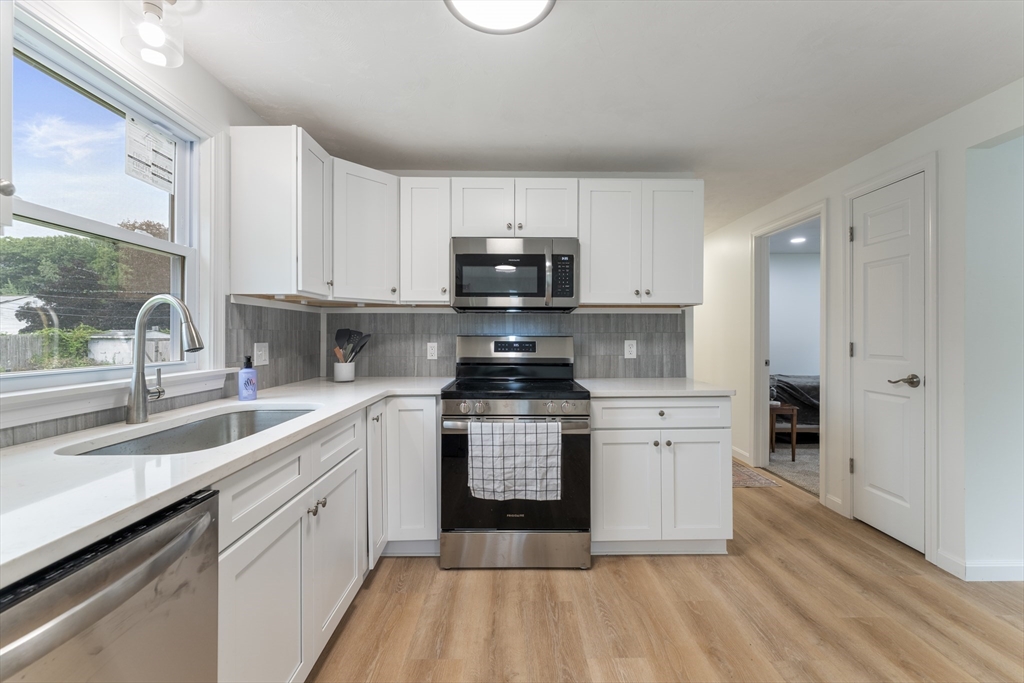2 Bounty Road Oxford, MA 01540 - Photo 11 of 29 Gallery Image 11
