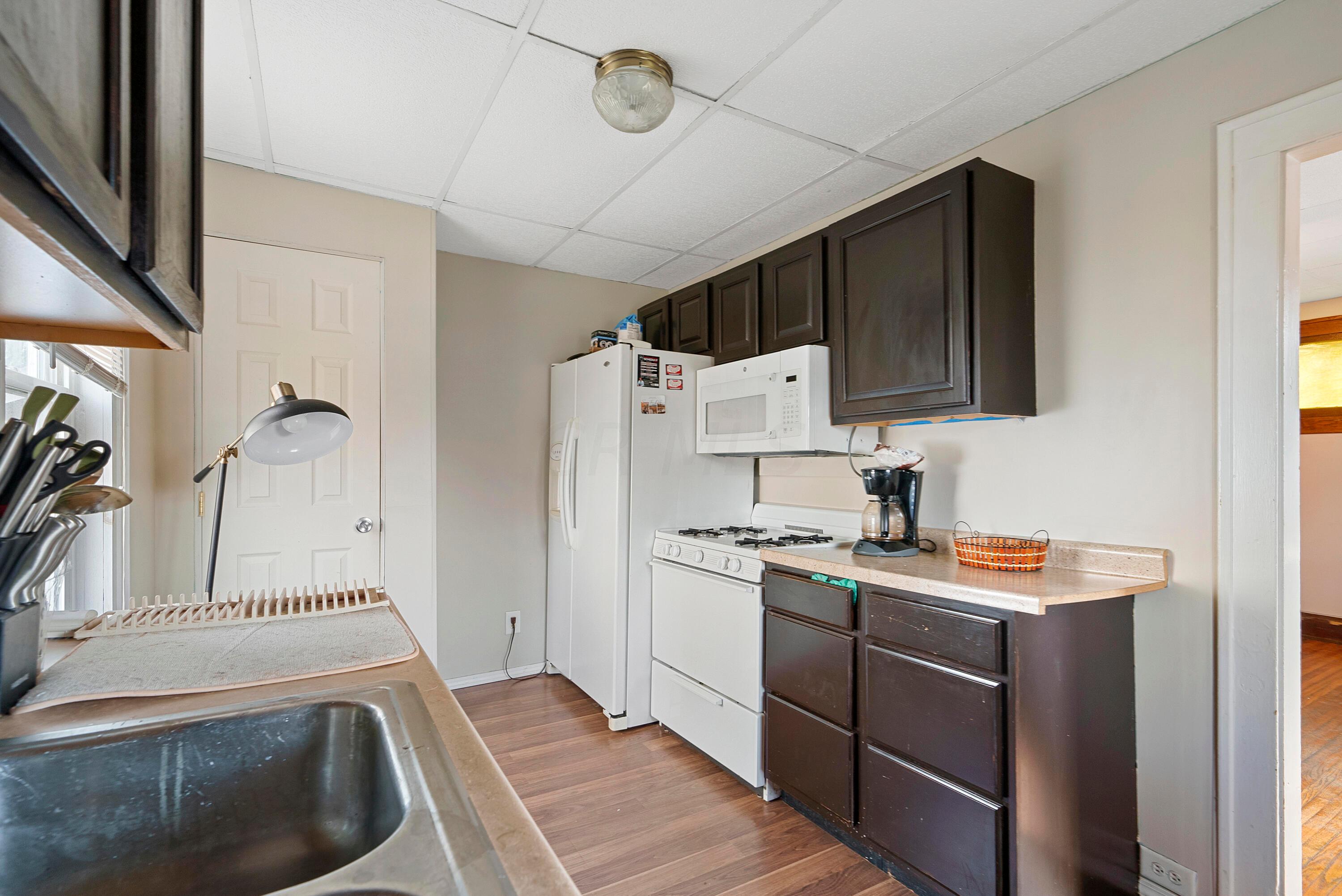 1471 East Weber Road Columbus, OH 43211 - Photo 16 of 38 DSC01910