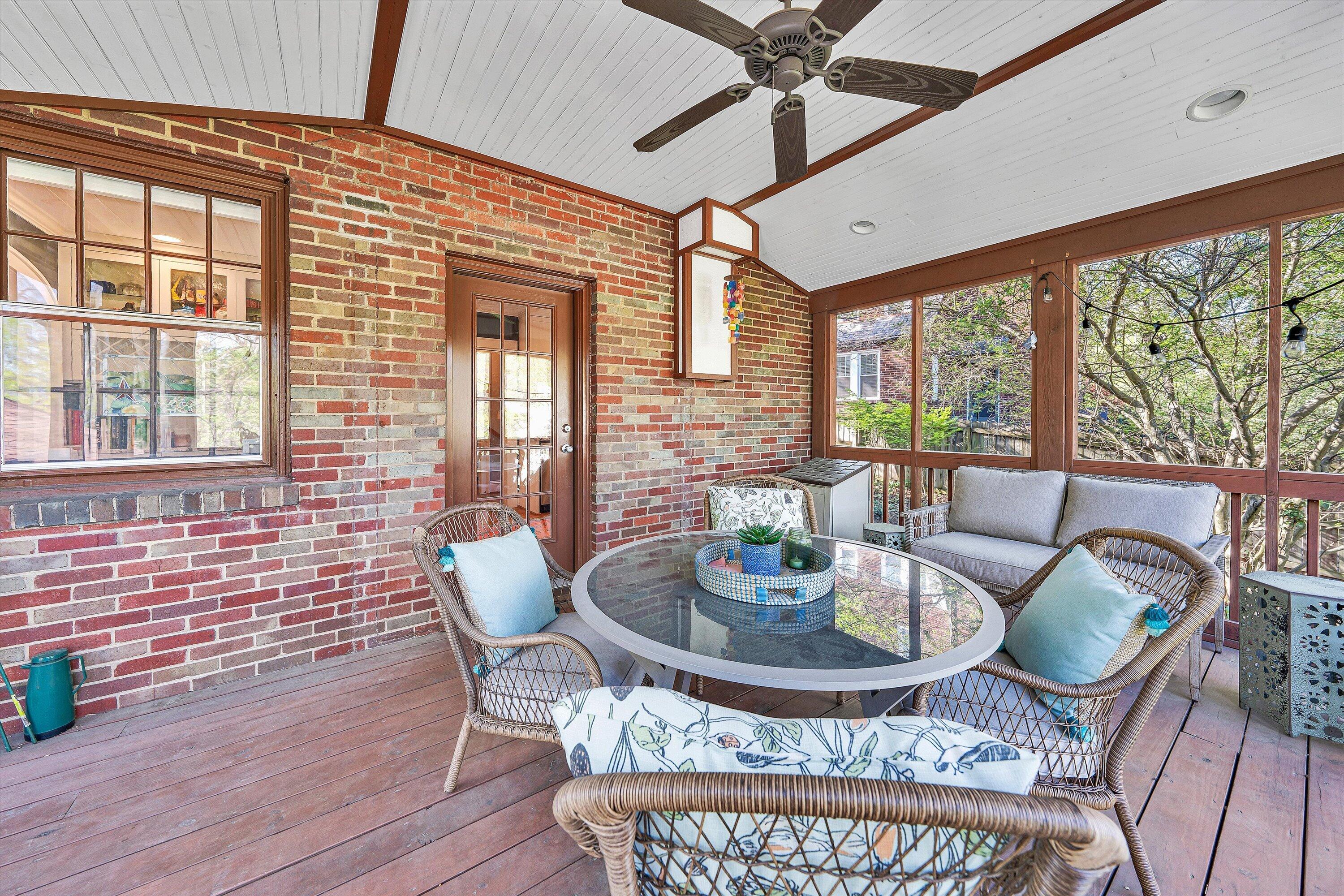 3207 White Oak Road Southwest Roanoke, VA 24014 - Photo 14 of 48 18-DSC00034