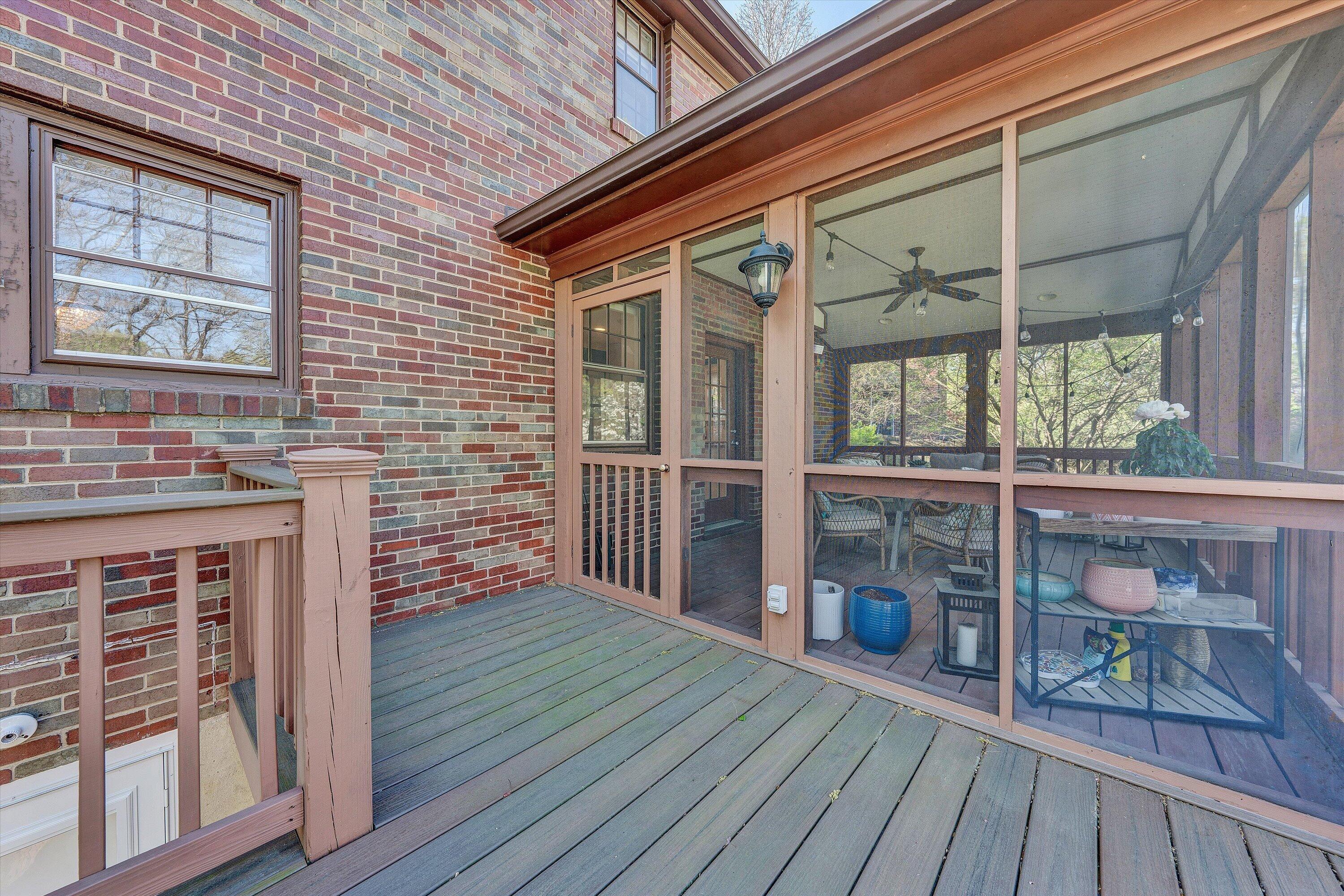 3207 White Oak Road Southwest Roanoke, VA 24014 - Photo 16 of 48 20-DSC00040