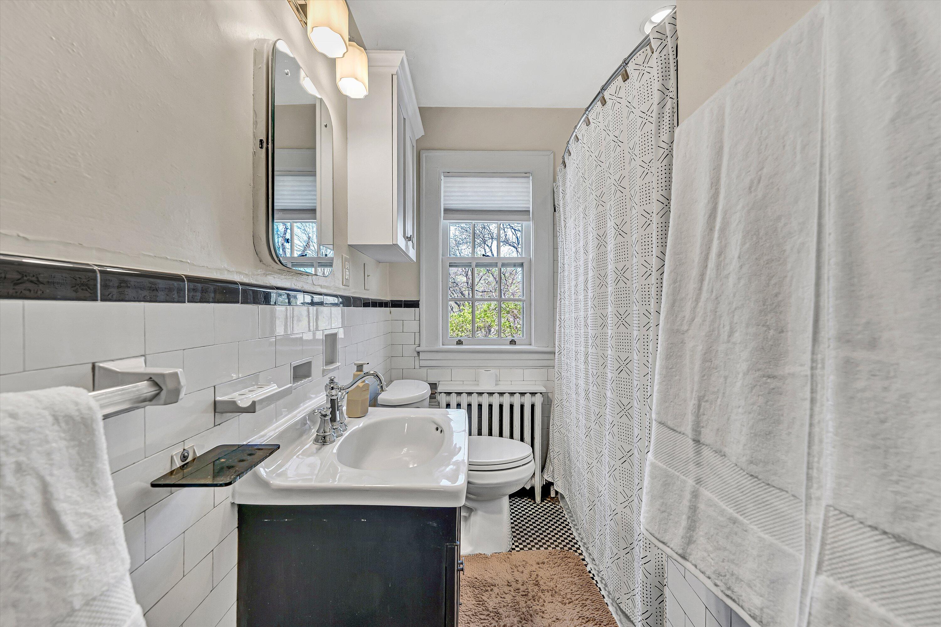 3207 White Oak Road Southwest Roanoke, VA 24014 - Photo 23 of 48 28-DSC00064