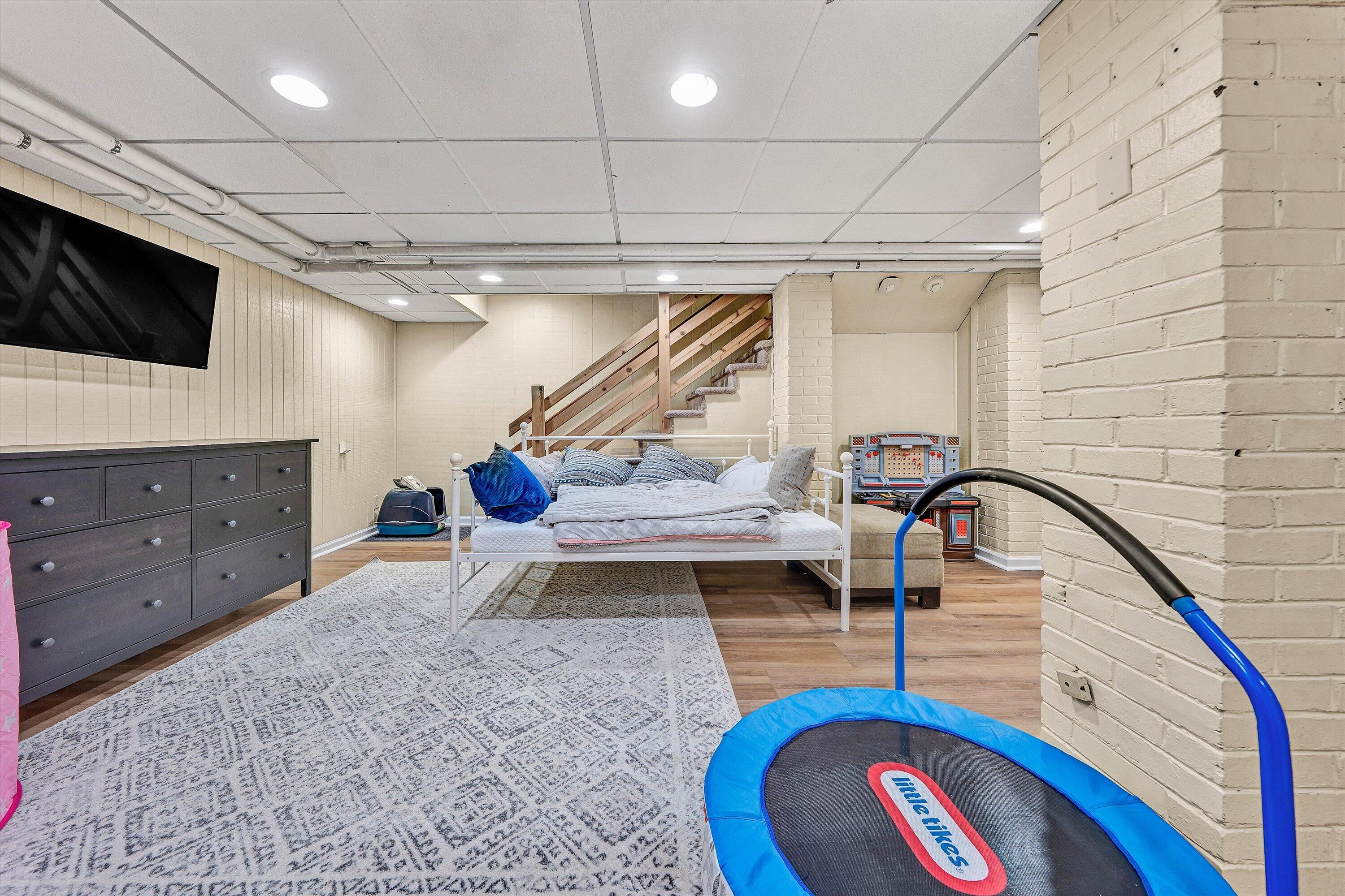 3207 White Oak Road Southwest Roanoke, VA 24014 - Photo 28 of 48 33-DSC00079