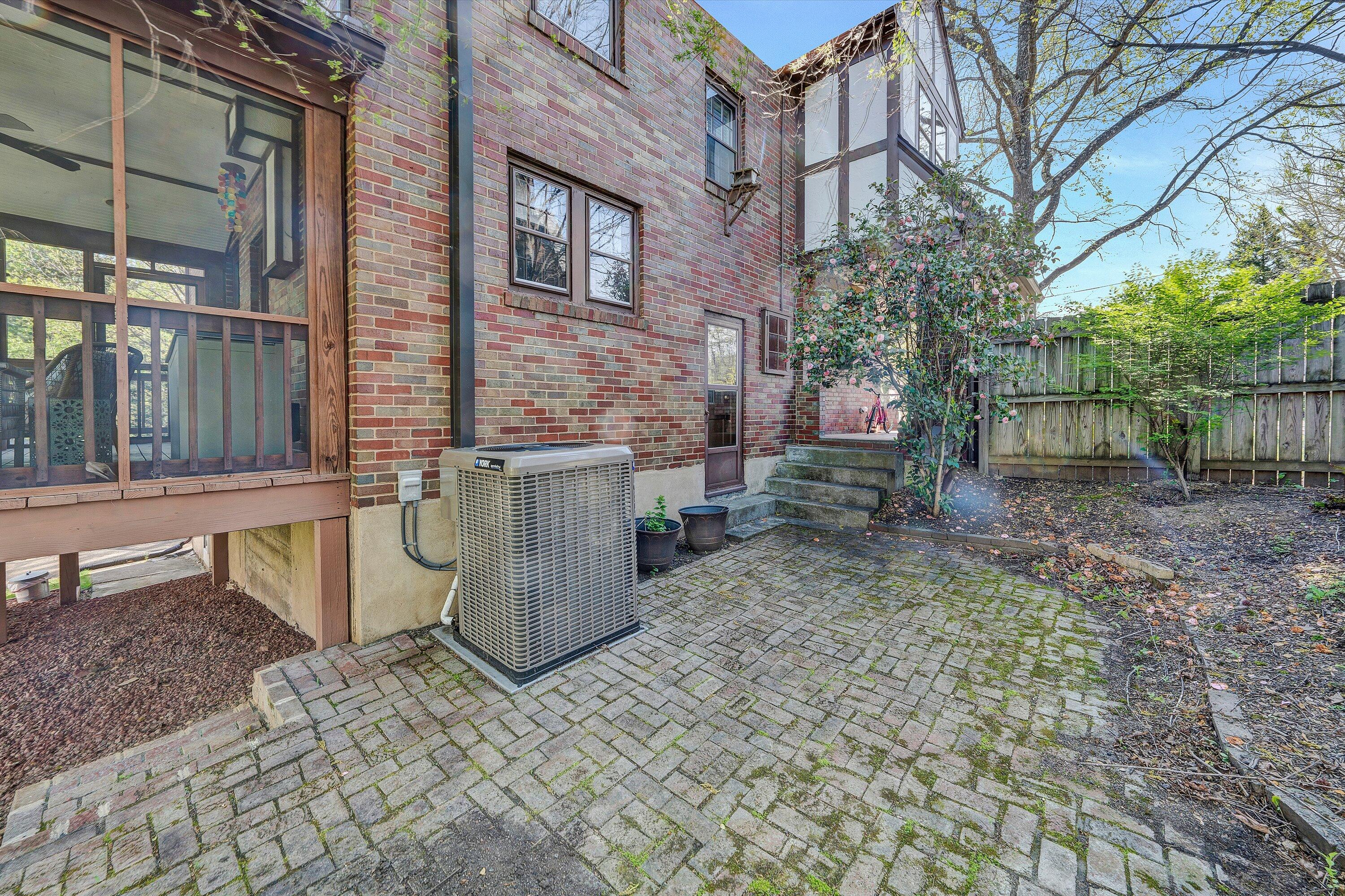 3207 White Oak Road Southwest Roanoke, VA 24014 - Photo 35 of 48 40-DSC00103