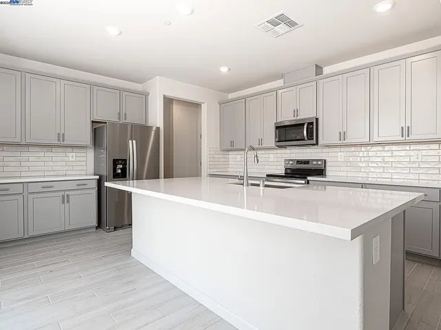 $772,382 | 663 Channel Circle, Oakley, CA 94561