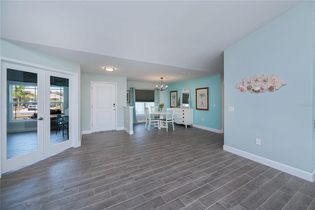 601 Citrus Road Venice, FL 34293 - Photo 4 of 58