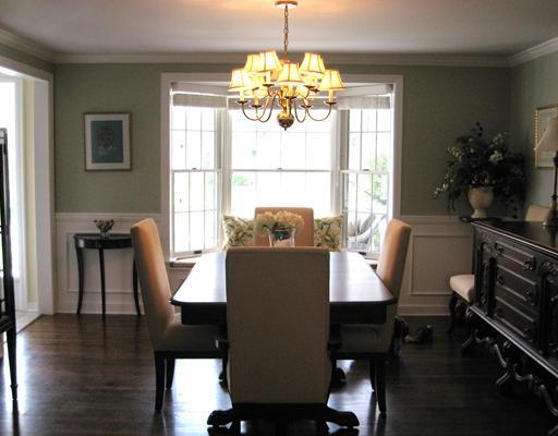208 Sunridge Road Pittsburgh, PA 15238 - Photo 4 of 16 Dining Room.