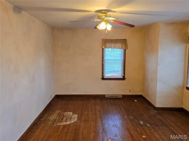 $80,000 | 19128 Co Highway 24, Centralia, IL 62801