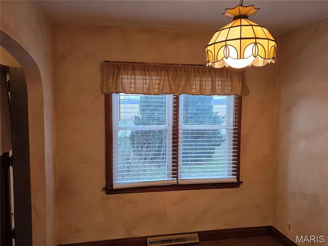 $80,000 | 19128 Co Highway 24, Centralia, IL 62801