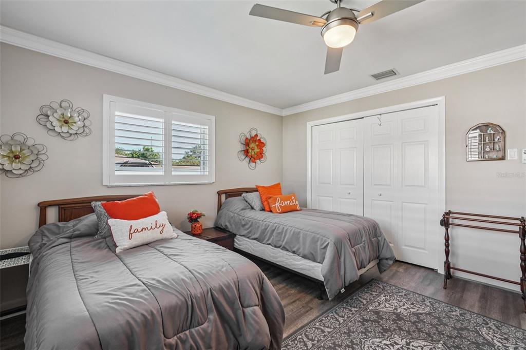 1586 Rosery Road Northeast Largo, FL 33756 - Photo 41 of 74 Gallery Image 41