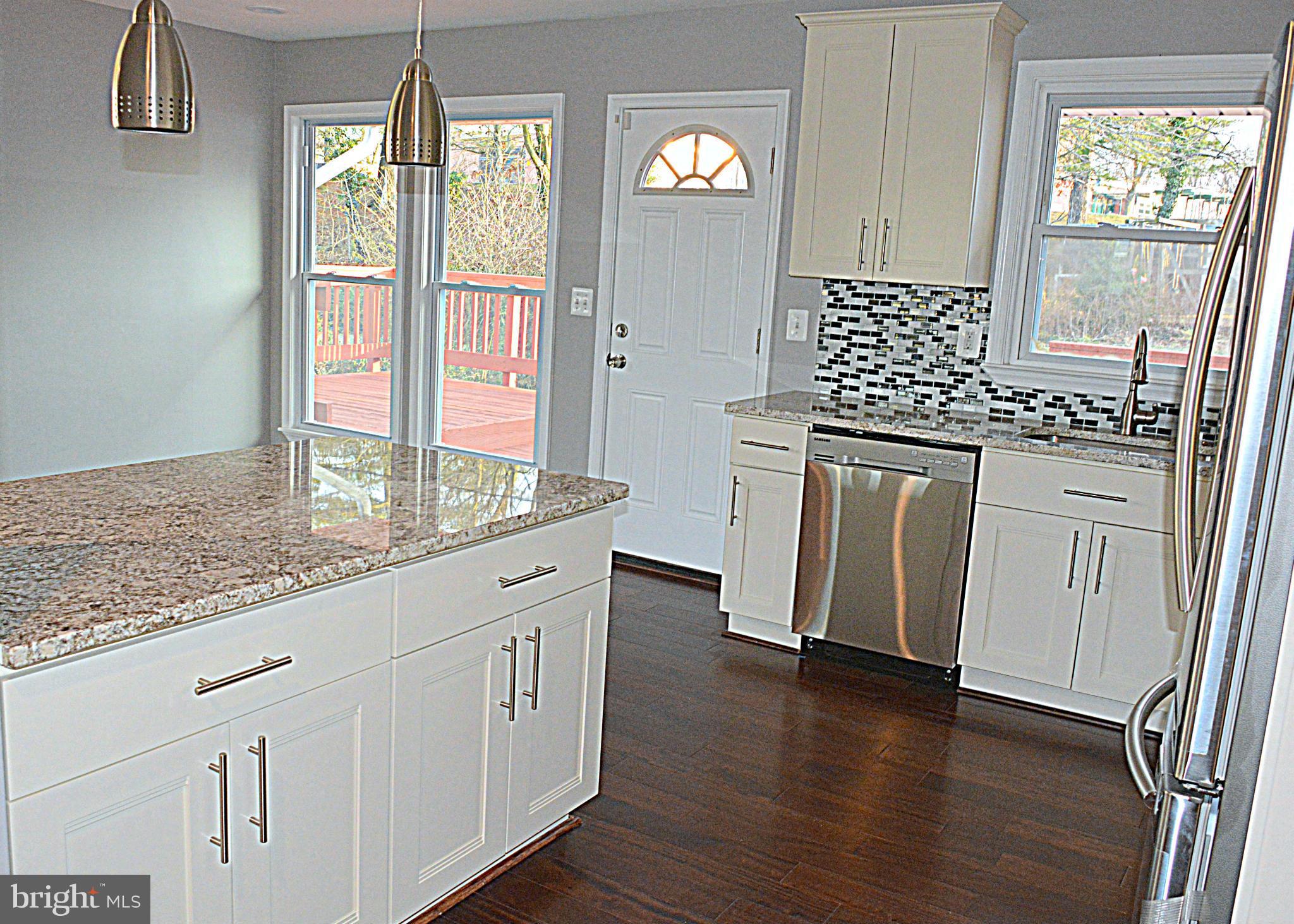 3403 Ripple Road Baltimore, MD 21244 - Photo 7 of 22 Kitchen
