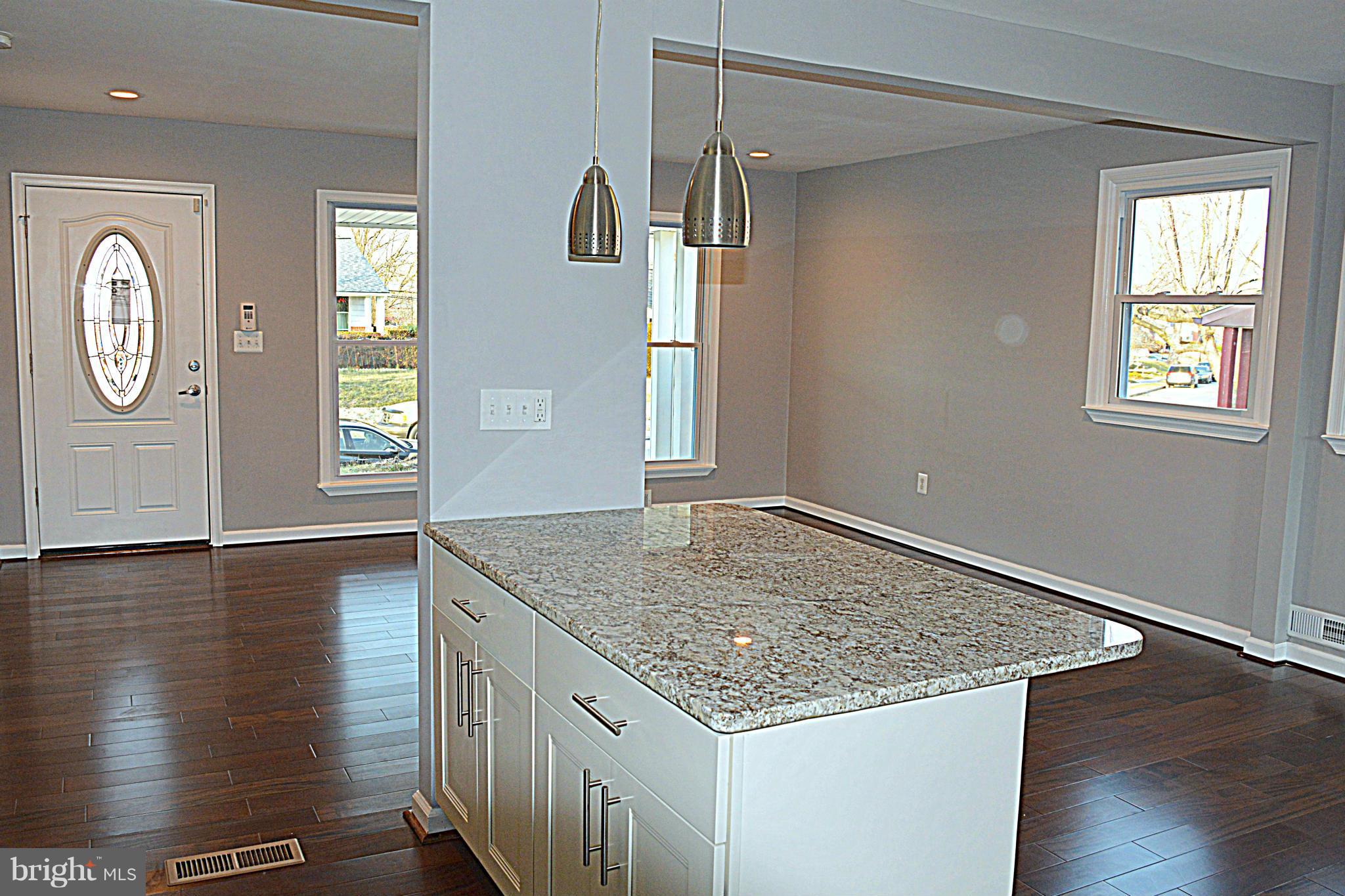 3403 Ripple Road Baltimore, MD 21244 - Photo 8 of 22 Kitchen
