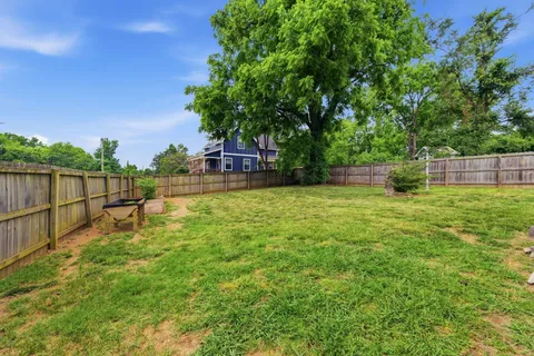 $395,000 | 944 Chickasaw Avenue, Nashville, TN 37207