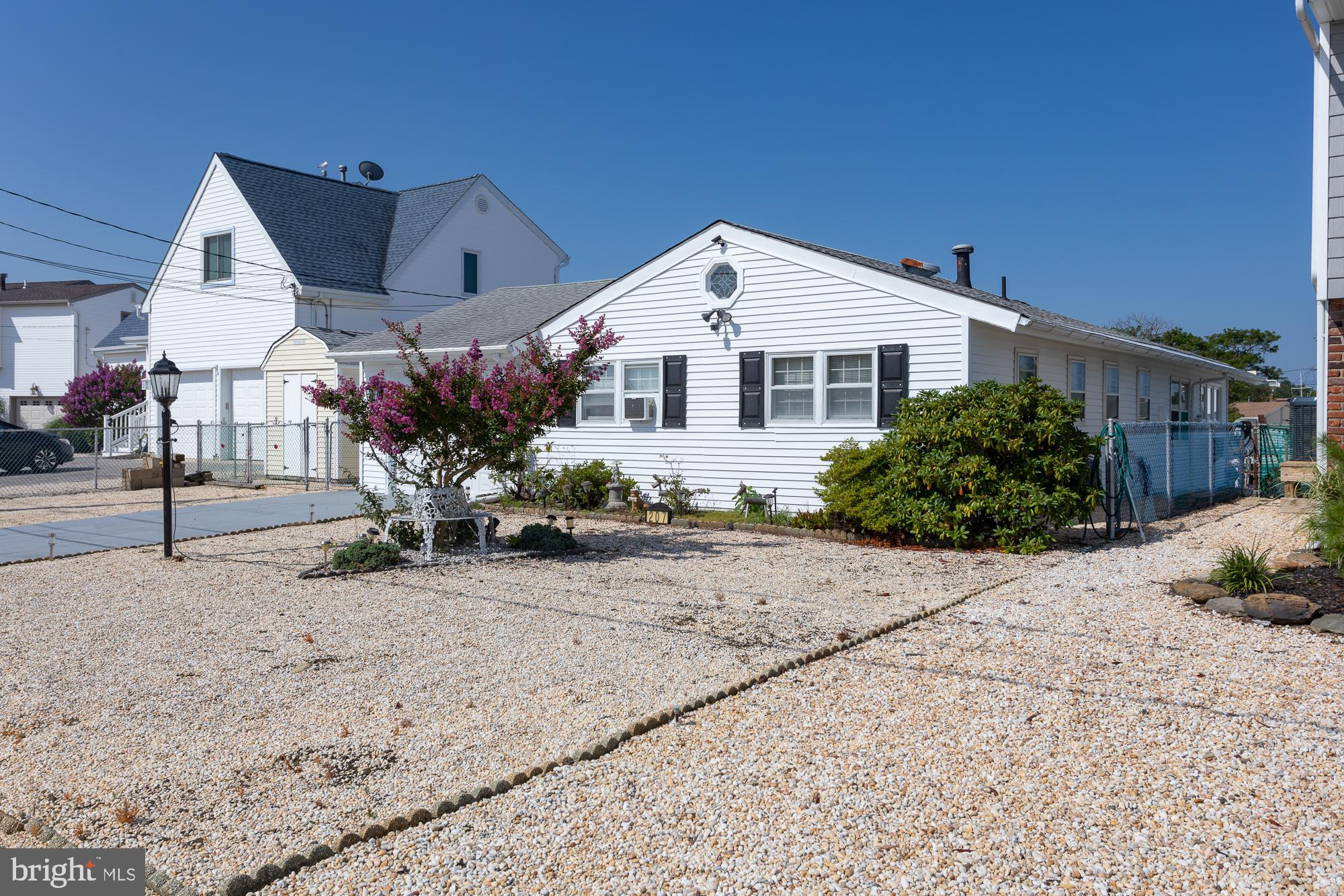 207 Montclair Road South Barnegat, NJ 08005 - Photo 4 of 28 Gallery Image 4