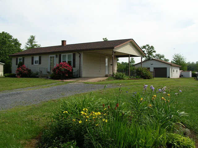8106 Robinson Road Dayton, VA 22821 - Photo 1 of 11 Gallery Image 1