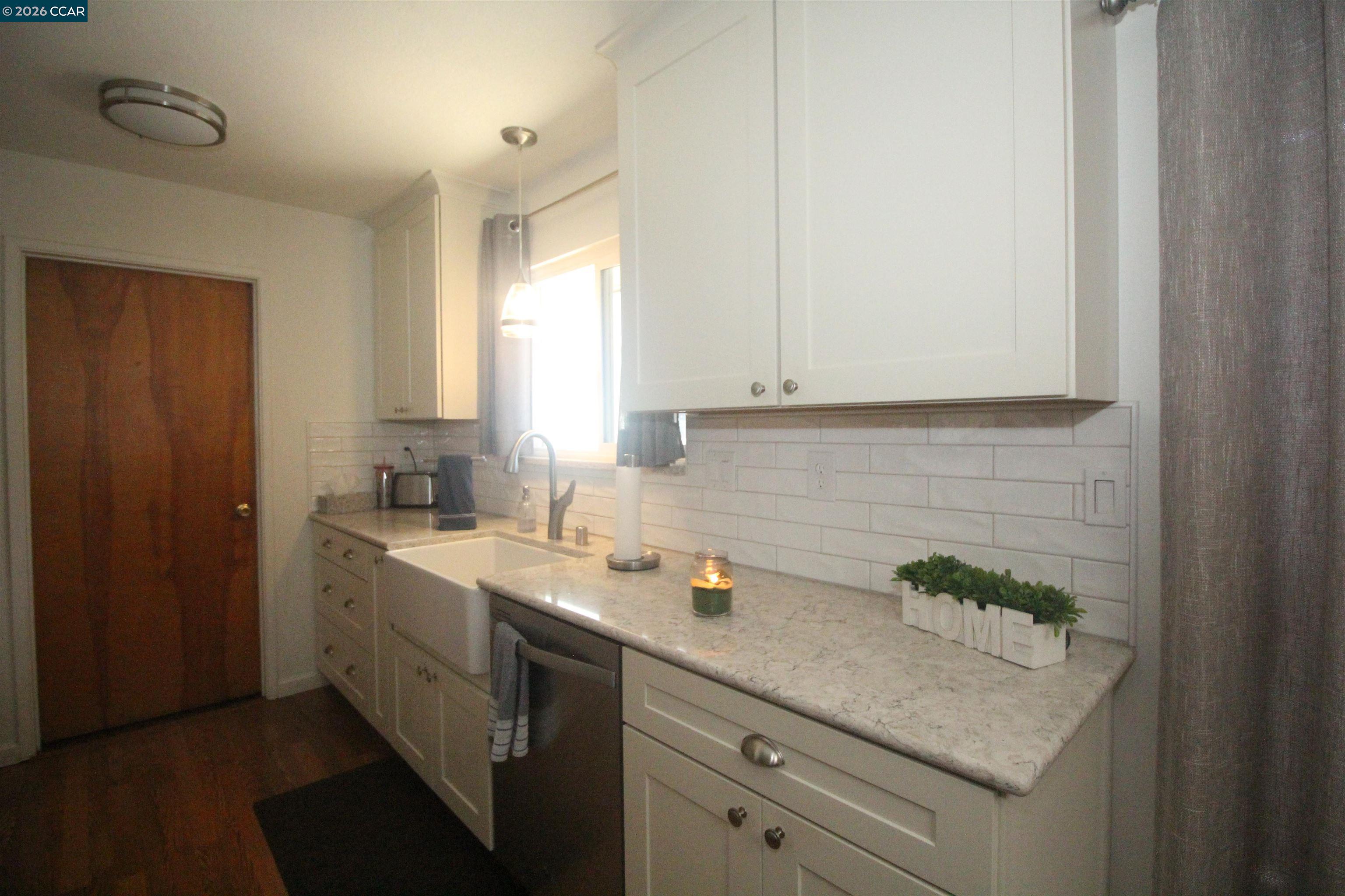 911 Benicia Road Vallejo, CA 94591 - Photo 18 of 23