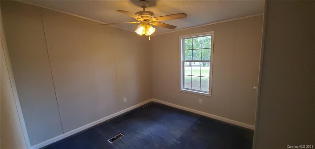 2850 Forbes Road Gastonia, NC 28056 - Photo 12 of 13 Gallery Image 12